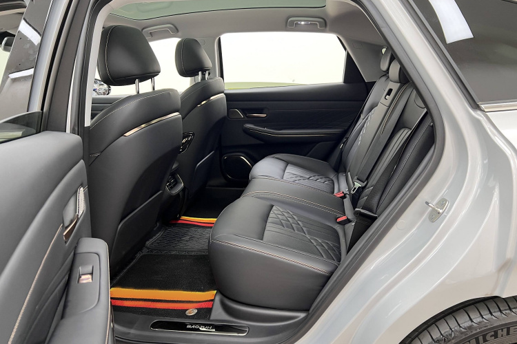 宝骏享境 2025款 纯电 600km豪华版中控内饰7013