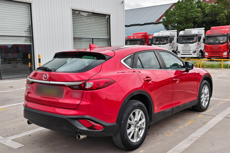 马自达CX-4 2018款 2.0L 自动两驱蓝天探索版 国V车身外观6006