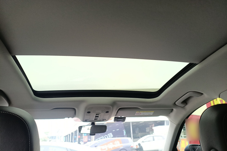 奥迪Q3 2019款 40 TFSI 时尚动感型中控内饰22