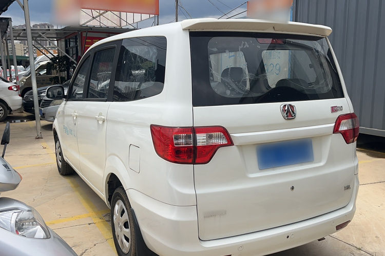 北汽威旺M20 2014款 1.5L实用型BJ415A车身外观6005