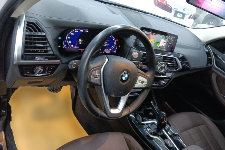 宝马X3 2020款  xDrive25i 豪华套装中控内饰12