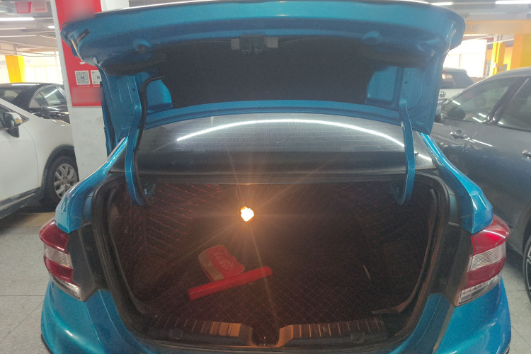 纳智捷 锐3 2016款 1.6L CVT智享型局部细节23