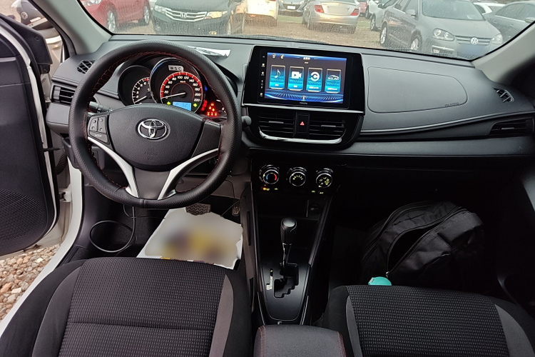 丰田 威驰 2021款 1.5L CVT创行版中控内饰12