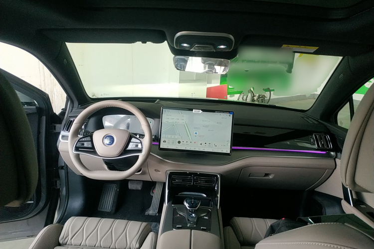 比亚迪 唐新能源 2025款 智驾版 DM-i 115KM 旗舰型中控内饰7002