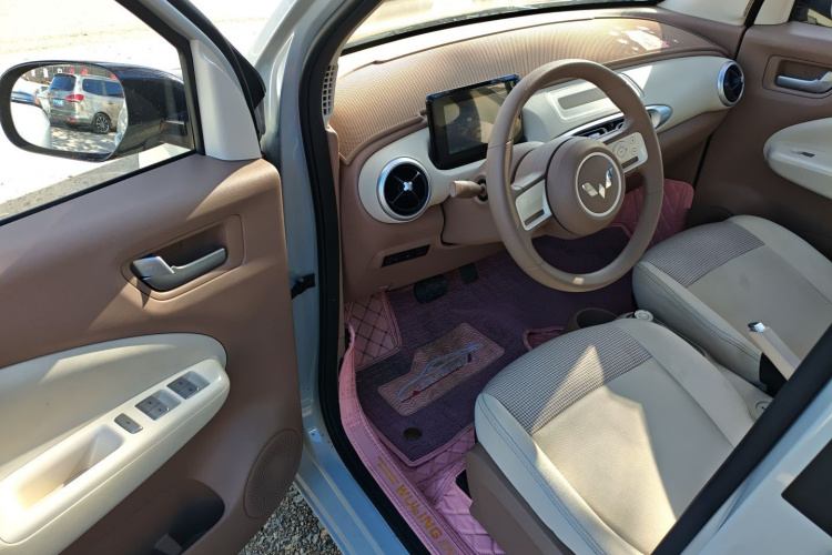 五菱汽车 宏光MINIEV 2025款 四门版 进阶款中控内饰20