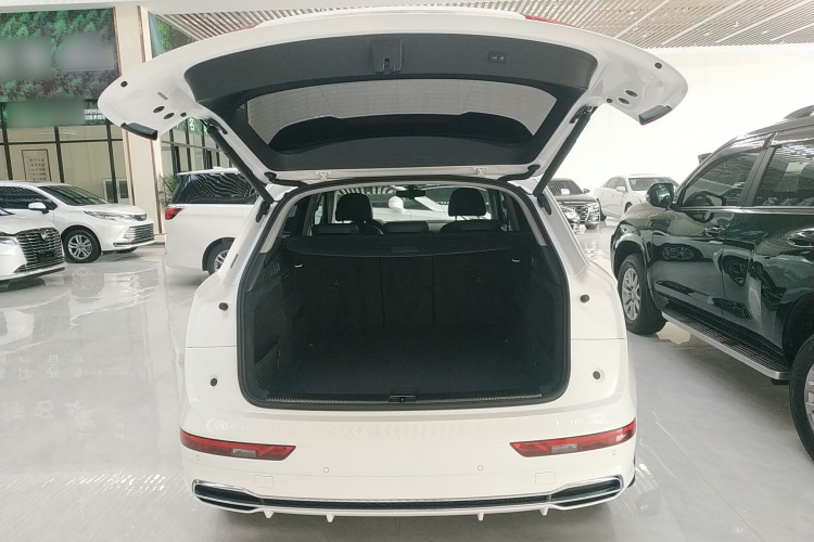 奥迪Q5L 2020款 改款 40 TFSI 荣享时尚型局部细节23