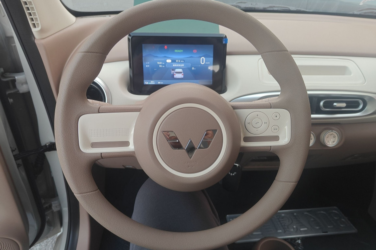 五菱汽车 宏光MINIEV 2025款 四门版 进阶款局部细节13