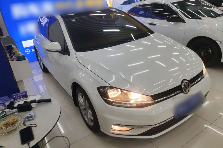 大众 高尔夫 2019款 280TSI DSG舒适型 国V车身外观3