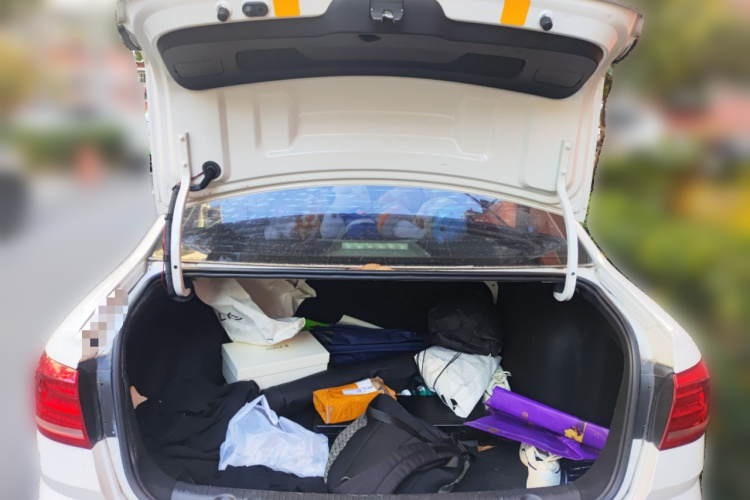 大众 朗逸 2017款 1.6L 自动风尚版中控内饰23