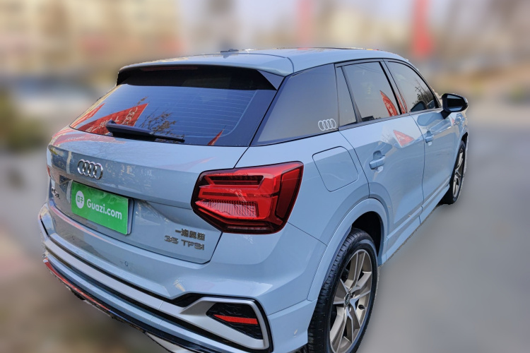 奥迪Q2L 2023款 35TFSI 时尚动感型车身外观7