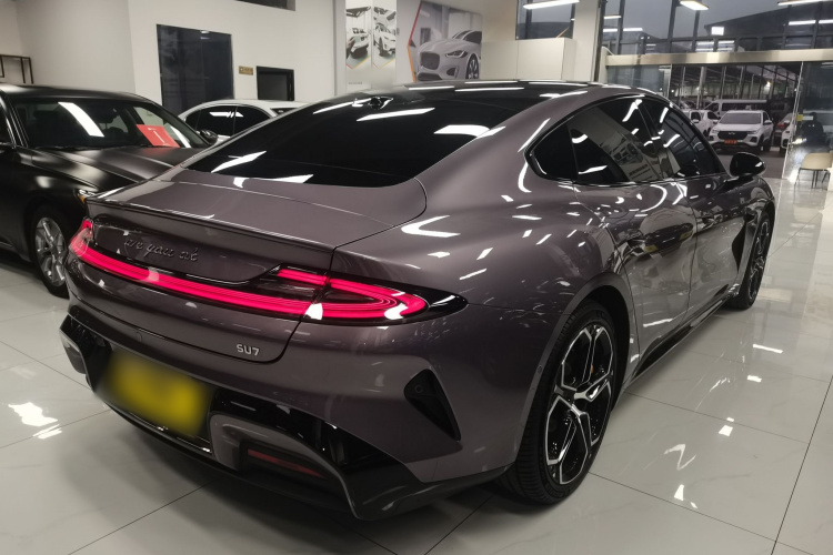 小米汽车 小米SU7 2024款 后驱标准创始版车身外观7