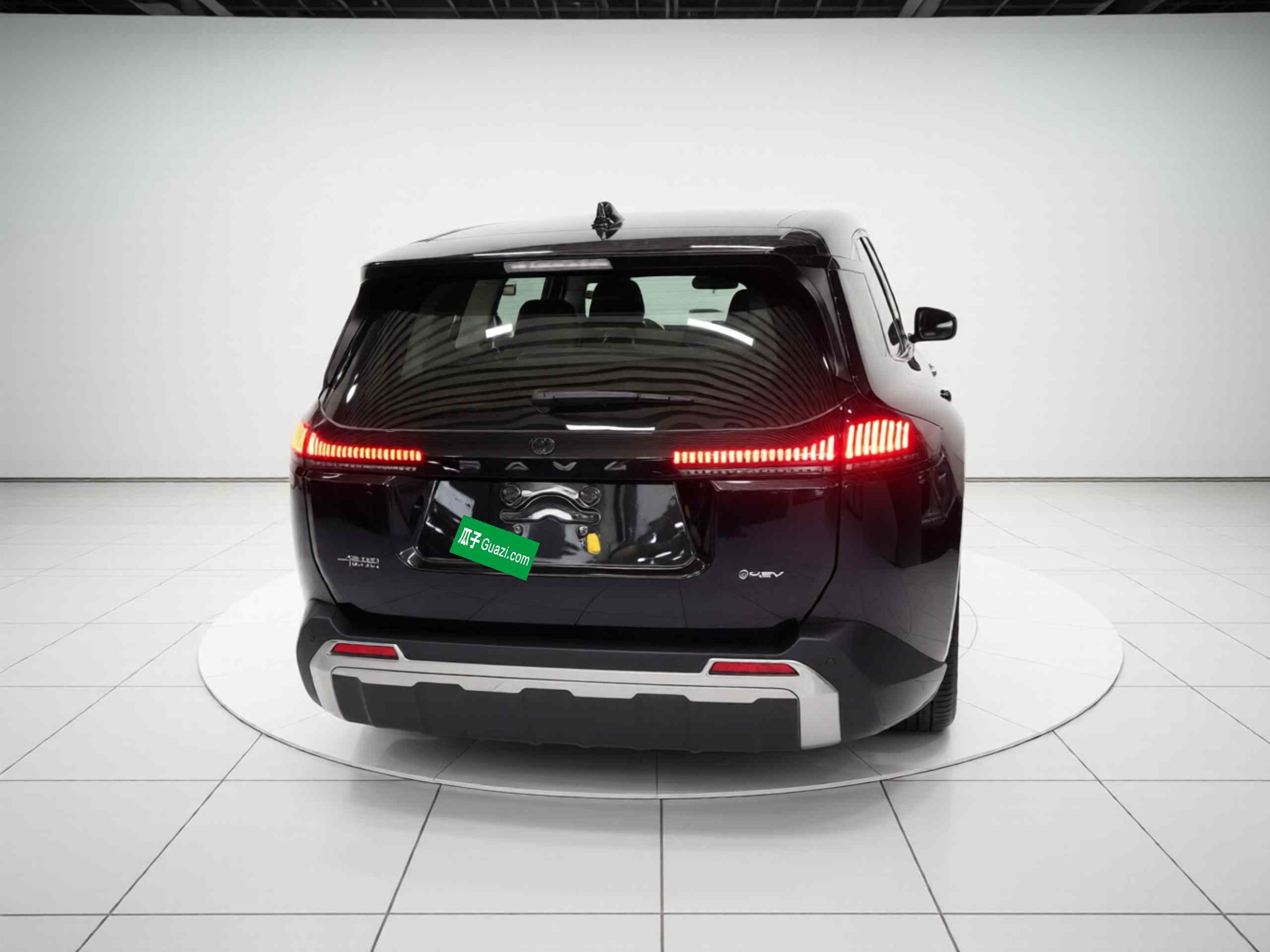 丰田 RAV4荣放 2026款 双擎 2.0L 两驱豪华版(3)