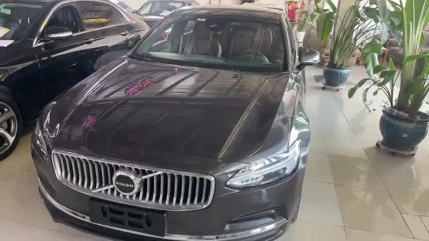 沃尔沃S90 2022款 B5 智远豪华版实拍1
