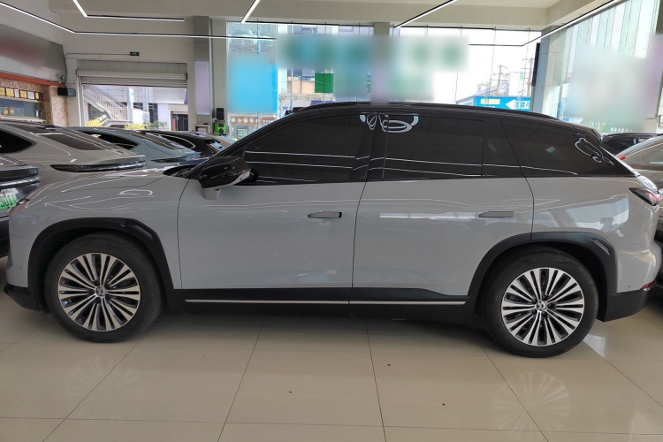 蔚来ES7 2022款 75kWh车身外观4