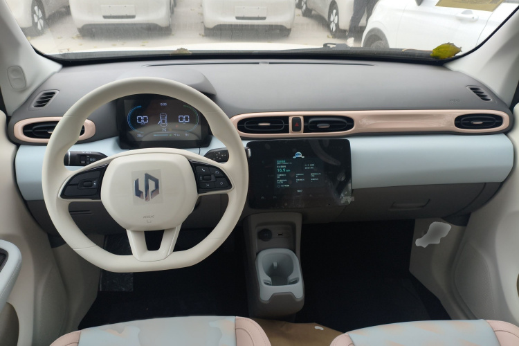 零跑汽车 零跑T03 2025款 310舒享版中控内饰7002