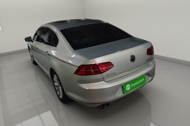 大众 迈腾 2018款 330TSI DSG 领先型车身外观5