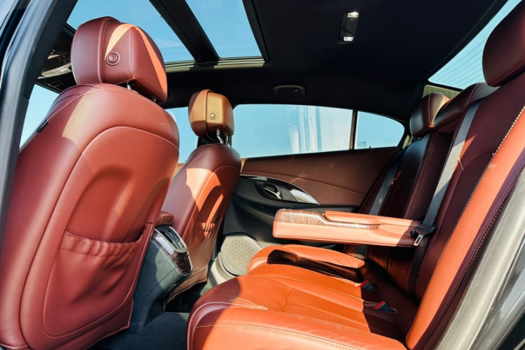 别克 君越 2013款 2.4L SIDI精英舒适型车身外观6004