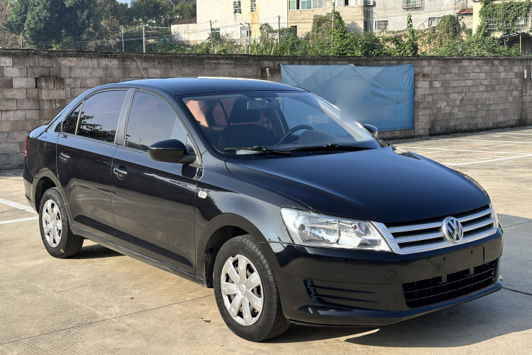 大众 桑塔纳 2015款 1.6L 手动风尚版车身外观6002