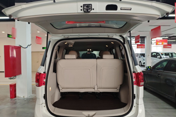 上汽大通MAXUS 大通G10 2018款 PLUS 2.0T 自动智享版机舱底盘23