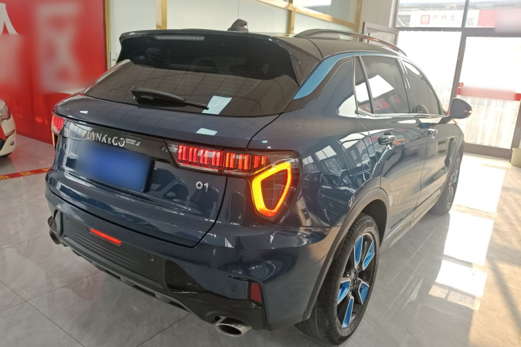 领克01 2021款 2.0TD 两驱耀Pro车身外观7