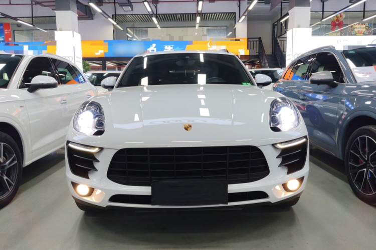 保时捷 2017款  Macan 2.0T车身外观2