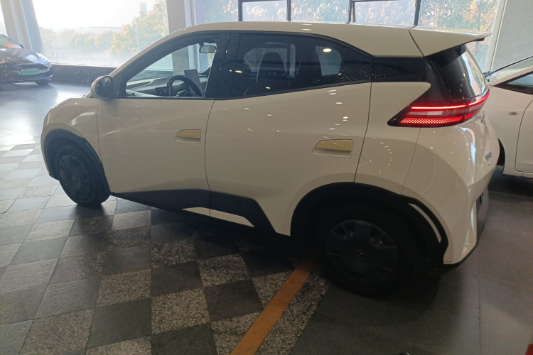 比亚迪 海鸥 2023款 活力版车身外观4