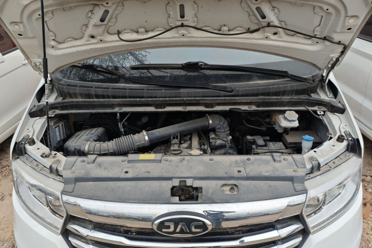 江淮瑞风 瑞风M3 2023款 1.8L 7/8座智联版机舱底盘24