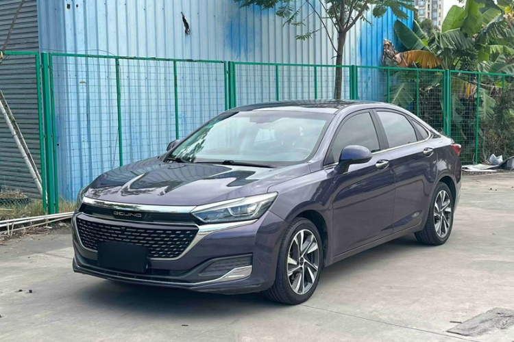 北京汽车 北京U7 2019款 1.5T CVT精英版 国VI车身外观6006