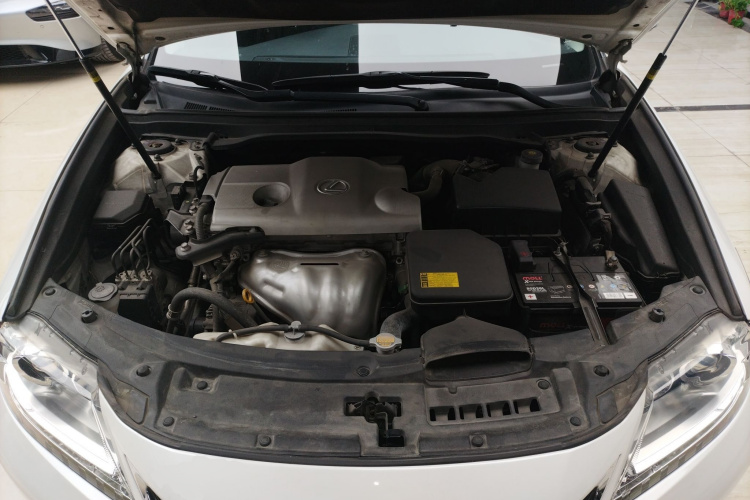 雷克萨斯ES 2014款 250 精英版局部细节24