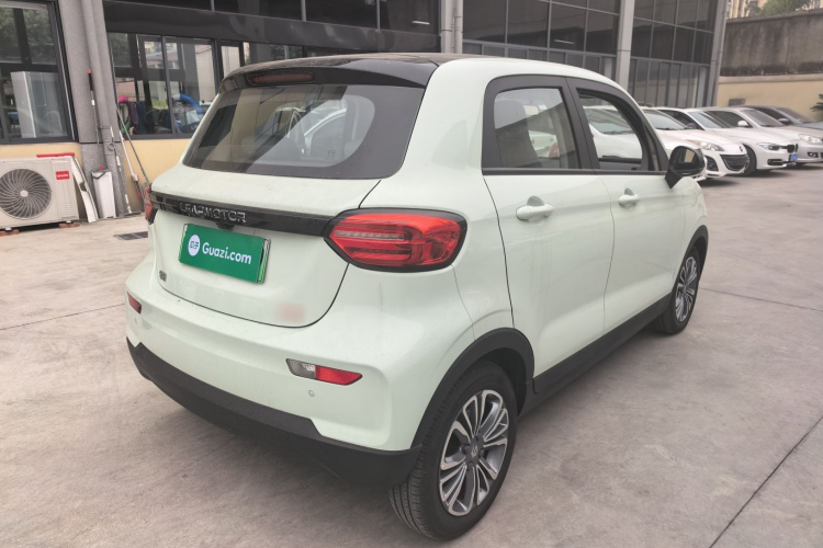 零跑汽车 零跑T03 2024款 403舒享版车身外观6005