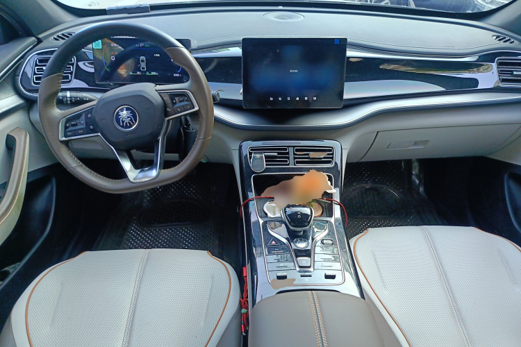 比亚迪 秦PLUS 2023款 冠军版 DM-i 55KM超越型中控内饰12