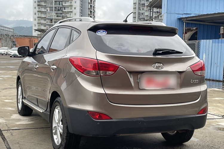 北京现代ix35 2012款 2.0L 自动两驱精英版GLS车身外观6003