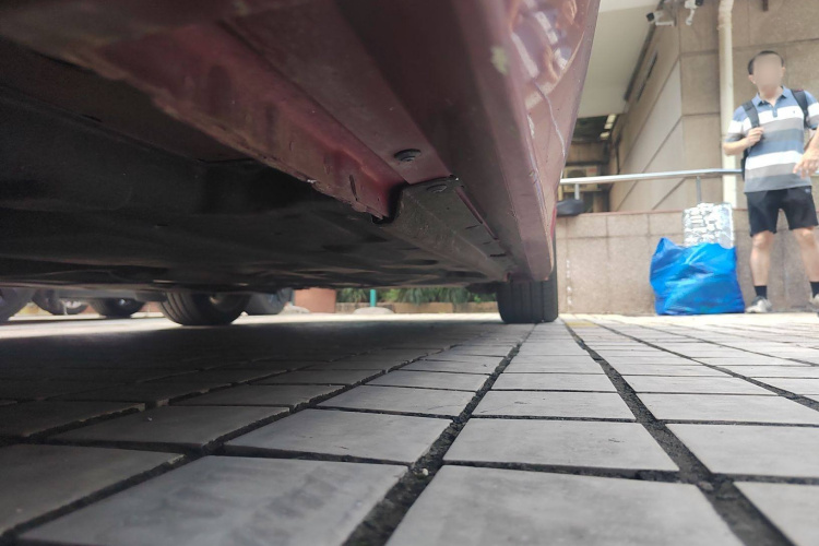 捷豹XE 2015款 2.0T 200PS R-Sport局部细节9004