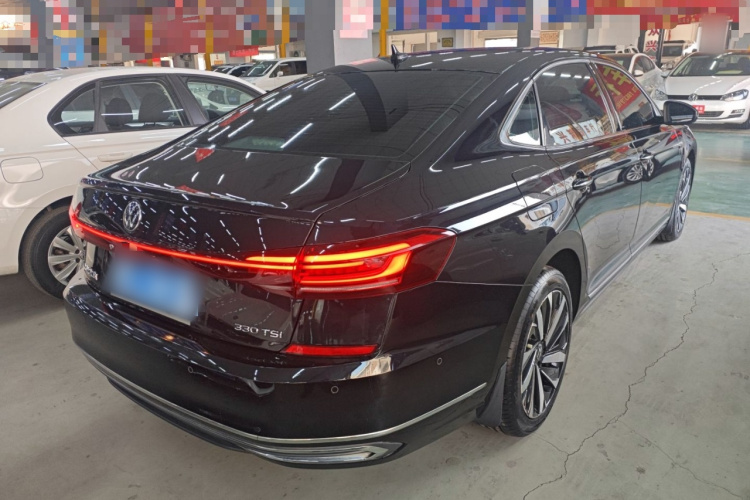 大众 帕萨特 2022款 330TSI 星空豪华版车身外观7