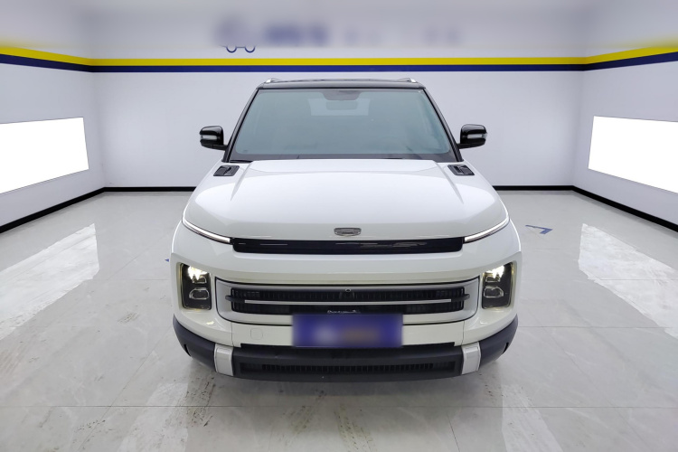 吉利汽车 吉利icon 2023款 1.5TD 巧克力醇巧版车身外观2