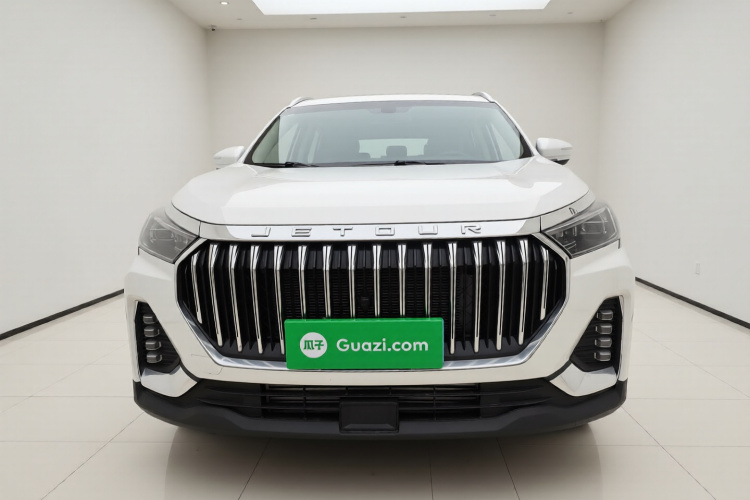 捷途X90 PLUS 2023款 改款 1.6TD DCT别墅 5座车身外观2