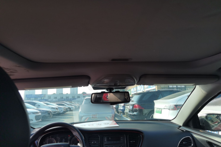 菲亚特 致悦 2014款 1.4T 自动运动版中控内饰22