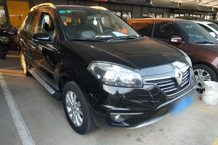 雷诺 科雷傲(进口) 2014款 改款 2.0L 两驱时尚版车身外观6002