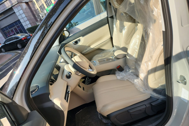 五菱汽车 缤果S 2025款 325km 尊享款中控内饰19