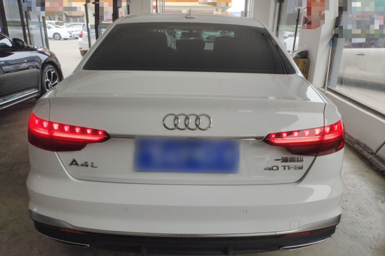 奥迪A4L 2022款 40 TFSI 时尚动感型车身外观6