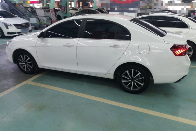 吉利汽车 帝豪 2020款 1.5L CVT向上版车身外观4