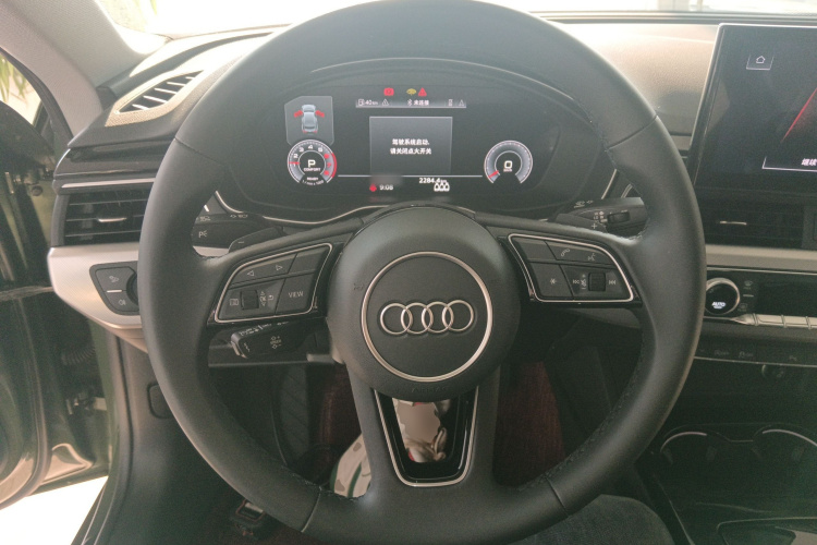 奥迪A5 2023款 Sportback 40 TFSI 时尚动感型中控内饰13