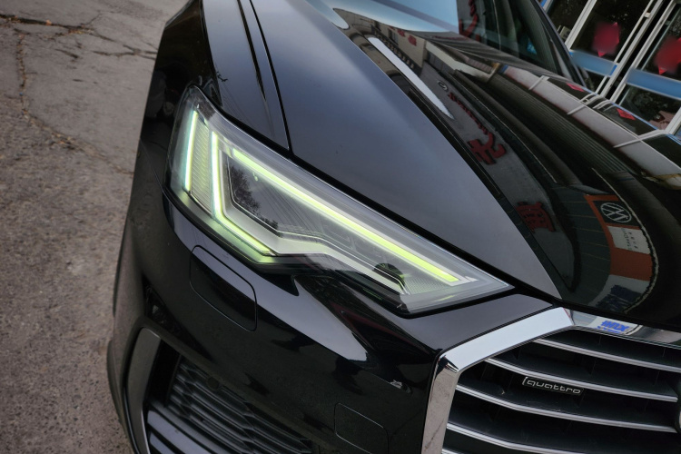 奥迪A6L 2022款 45 TFSI quattro 臻选动感型车身外观6008