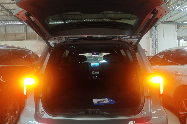 福特 领裕新能源 2025款 尊领型PLUS局部细节23