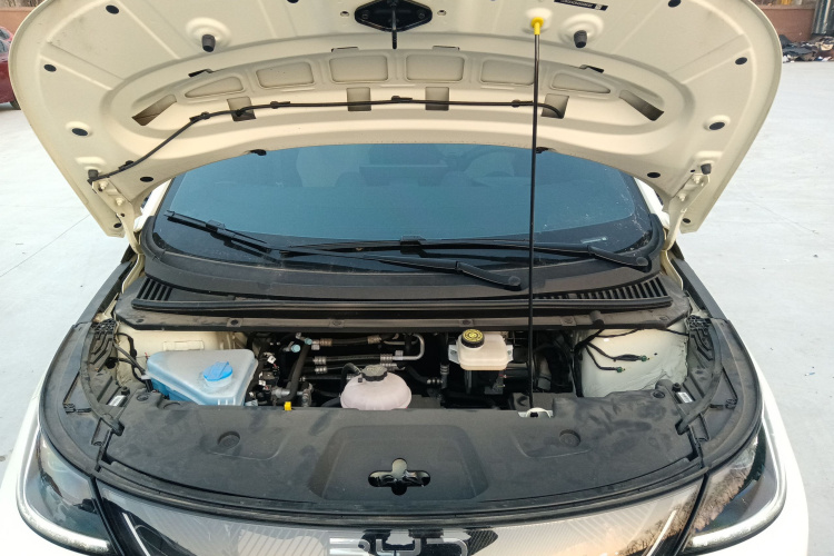 比亚迪 海豚 2025款 智驾版 410km 时尚版机舱底盘24