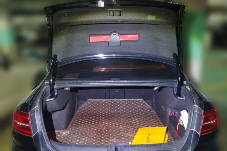 大众 迈腾 2017款 330TSI DSG 豪华型局部细节23