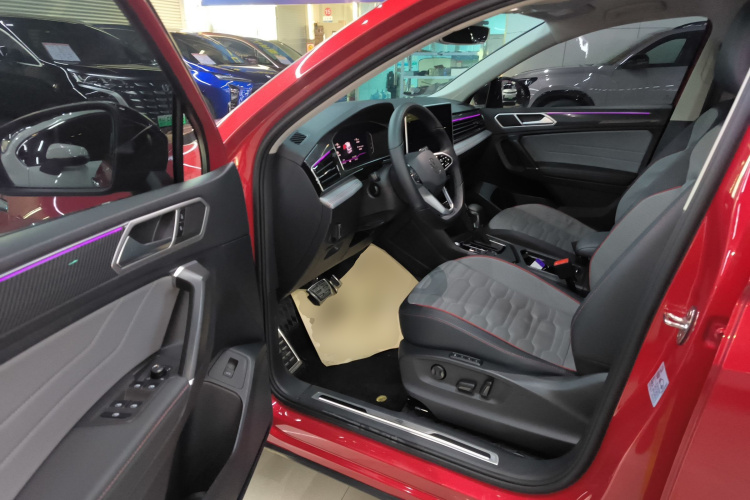 大众 途观X 2022款 330TSI 两驱尊崇旗舰版中控内饰7003