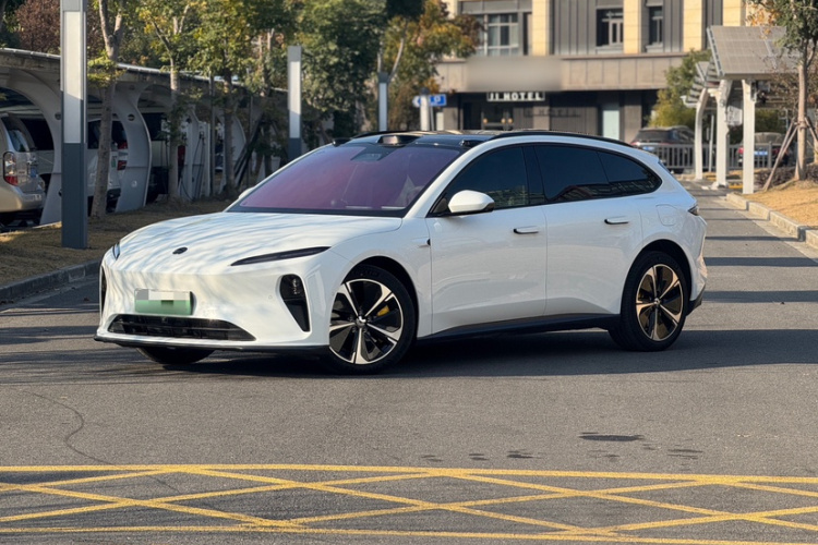 蔚来ET5T 2023款 75kWh Touring车身外观6001