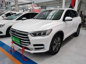 比亚迪 宋Pro 2019款 1.5T 自动精英型