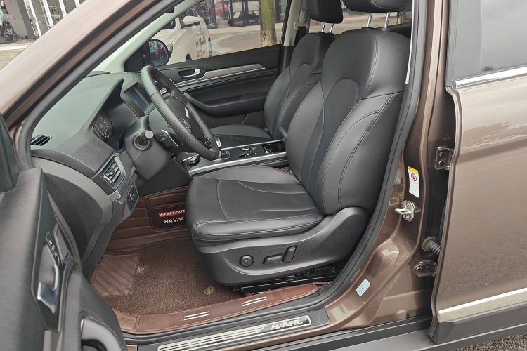 哈弗H6 2018款 红标 运动版 1.5T 自动两驱精英型中控内饰19